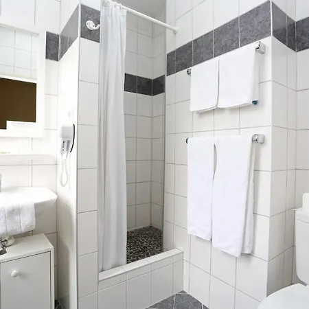 Hotel Berlioz Euroairport Basel - Mulhouse - Freiburg Saint-Louis (Haut-Rhin)