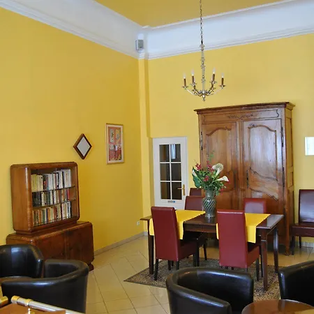 Berlioz Euroairport Basel - Mulhouse - Freiburg 3*