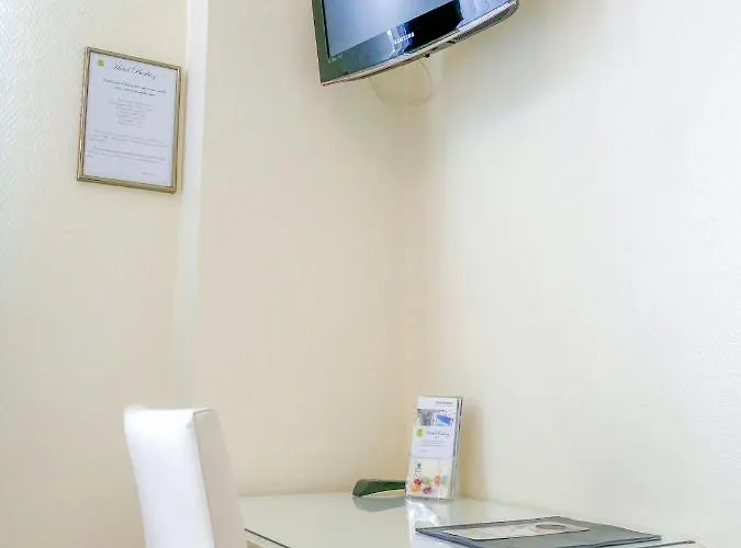 Hotel Berlioz Basel Airport