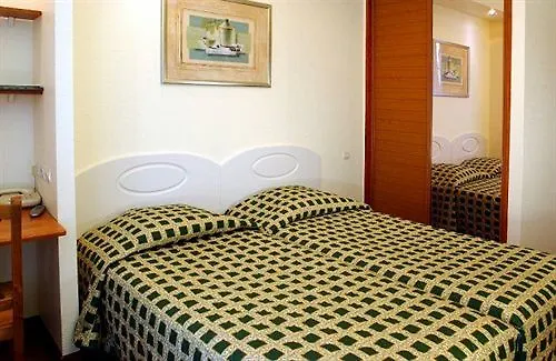 Hotel Berlioz Basel Airport